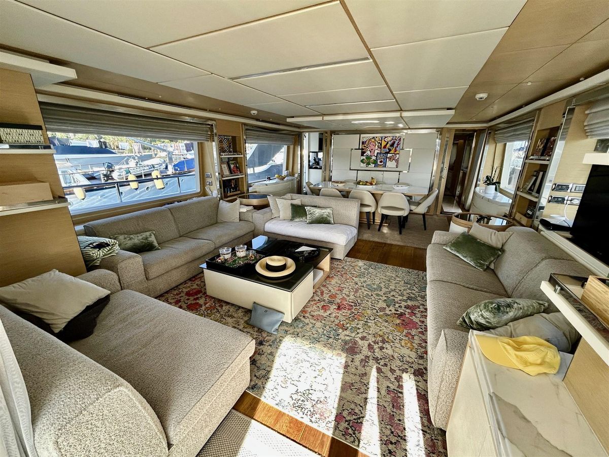 2013 Benetti 93 