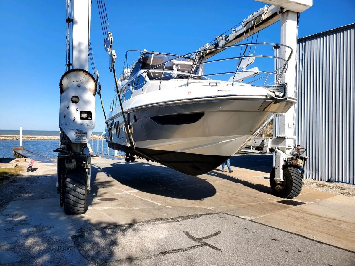 2013 Azimut 45 