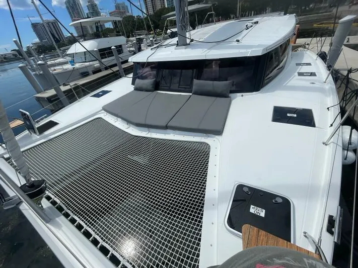 Oasis Yacht Photos Pics 