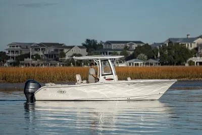Sea Hunt Ultra 255 SE