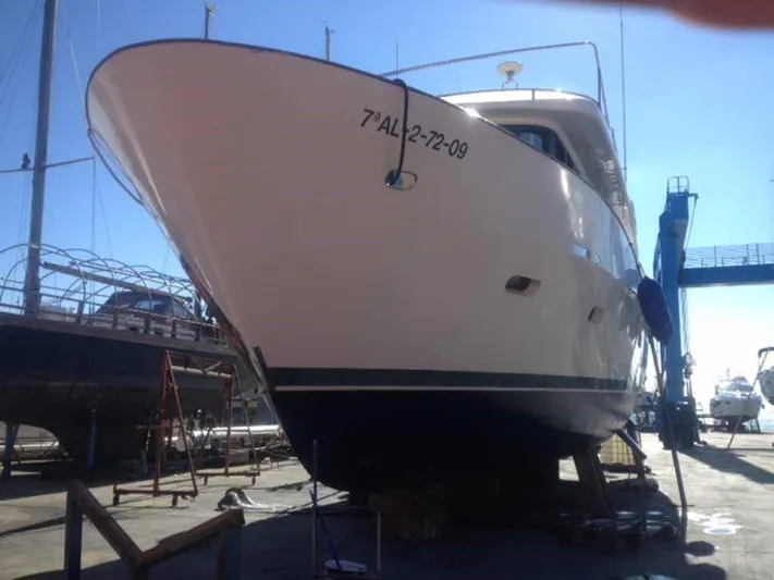  Yacht Photos Pics Large white yacht on dry dock, ABD 60 model, 2006.