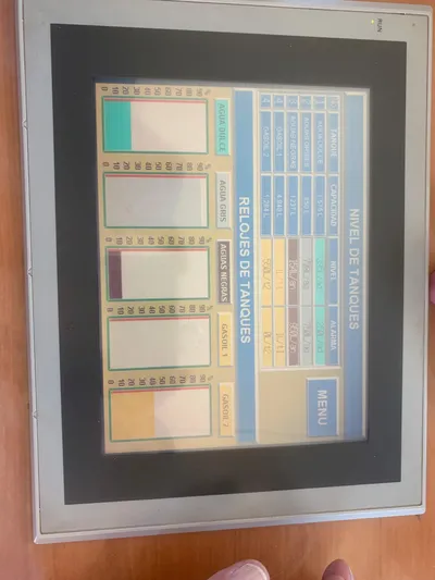  Yacht Photos Pics Touchscreen display showing tank levels and menu options, ABD model 60, 2006.