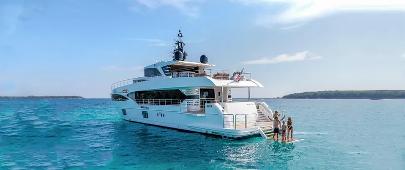 Order To Build Yacht Photos Pics Manufacturer Provided Image: Manufacturer Provided Image: Majesty 100
