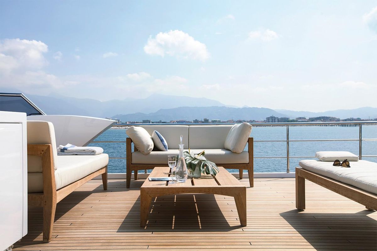 2020 Azimut 114 