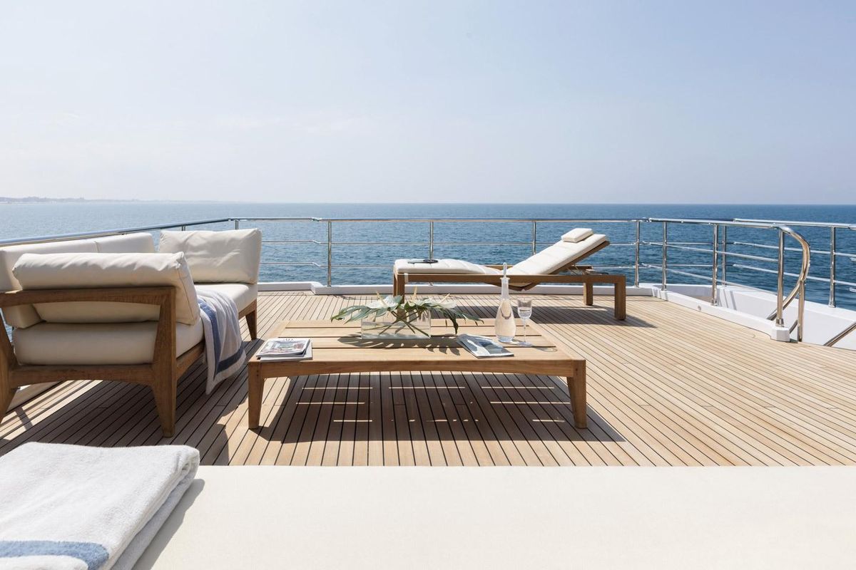 2020 Azimut 114 