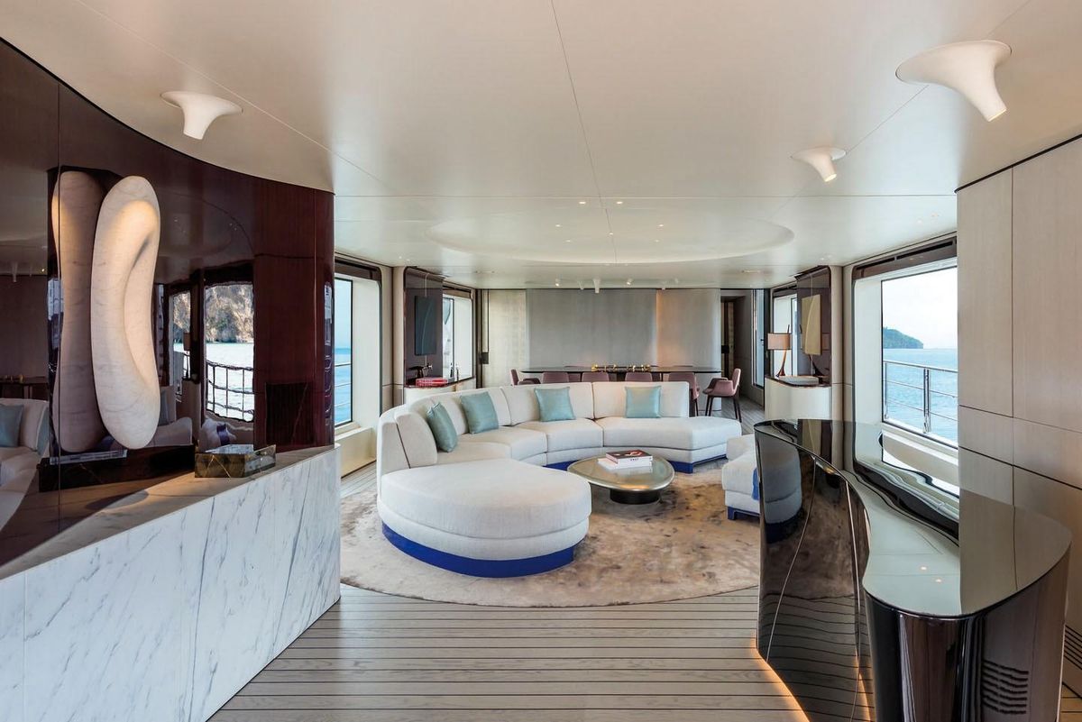 2020 Azimut 114 