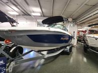 2023 MasterCraft XT-22-T