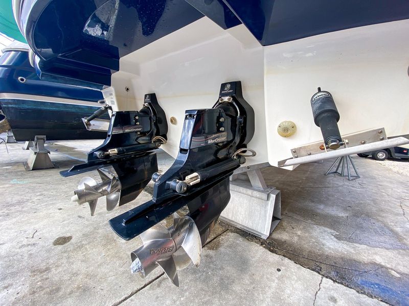 2013 Chaparral 327 SSX