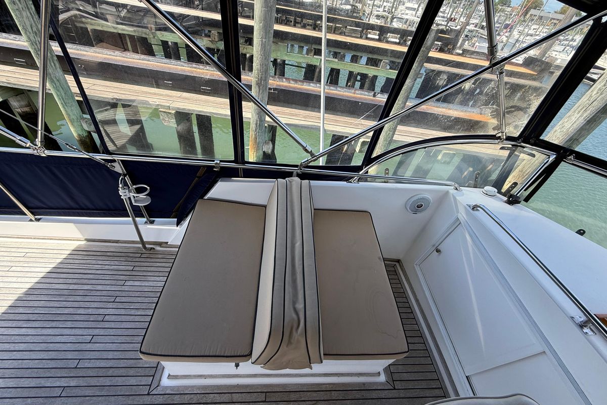 2002 Grand Banks 42 
