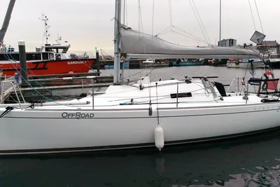 2004 Beneteau First 27.7