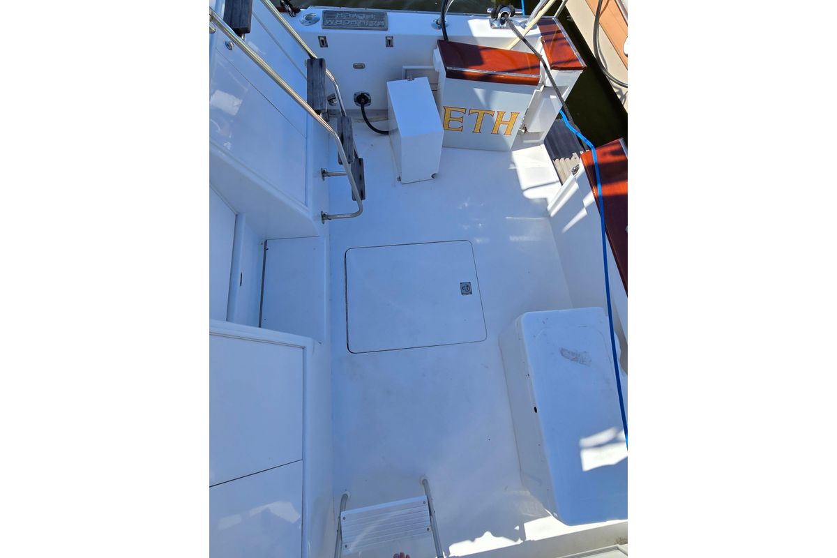2006 Huckins 44 