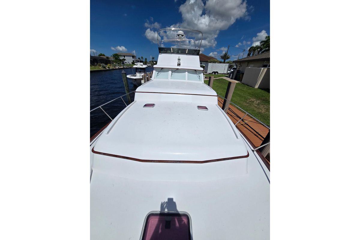 2006 Huckins 44 