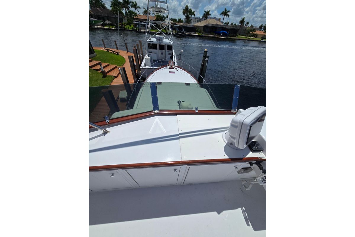 2006 Huckins 44 