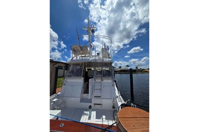 Yacht