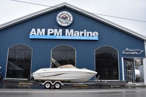 Chaparral 230 SSi