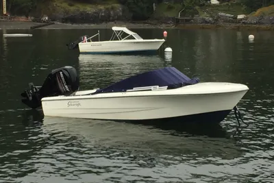 Hourston Glascraft Runabout