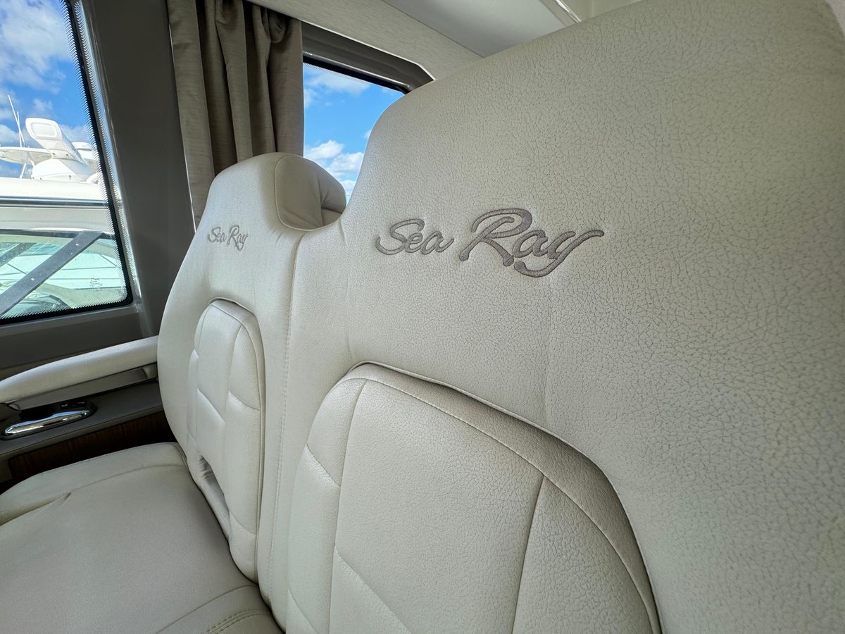 2017 Sea Ray 46 
