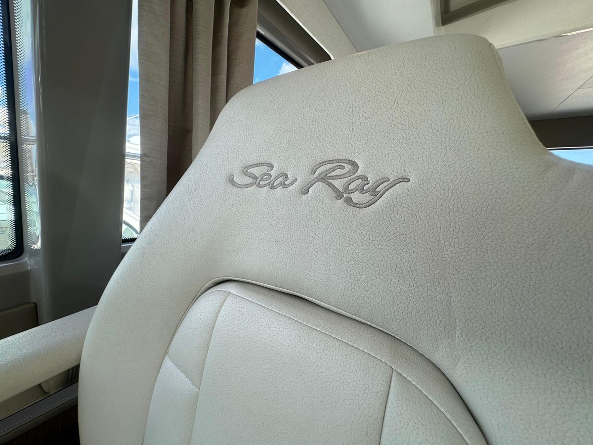 2017 Sea Ray 46 