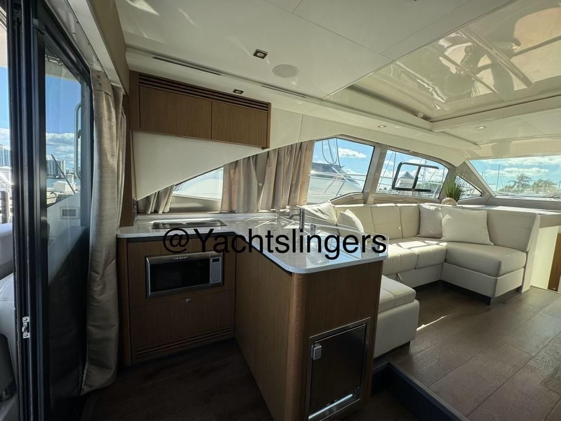 2017 Sea Ray 46 