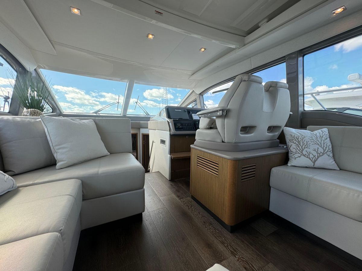 2017 Sea Ray 46 