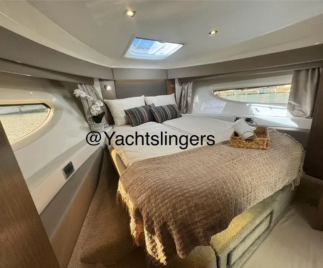  Yacht Photos Pics Luxurious 2017 Sea Ray Sundancer yacht cabin with cozy bed and elegant decor.