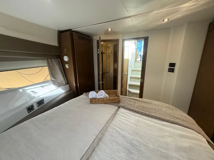  Yacht Photos Pics Luxurious 2017 Sea Ray Sundancer cabin interior with cozy bed and elegant decor.