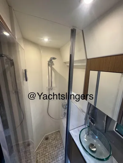  Yacht Photos Pics 2017 Sea Ray Sundancer yacht bathroom with modern shower and glass sink.