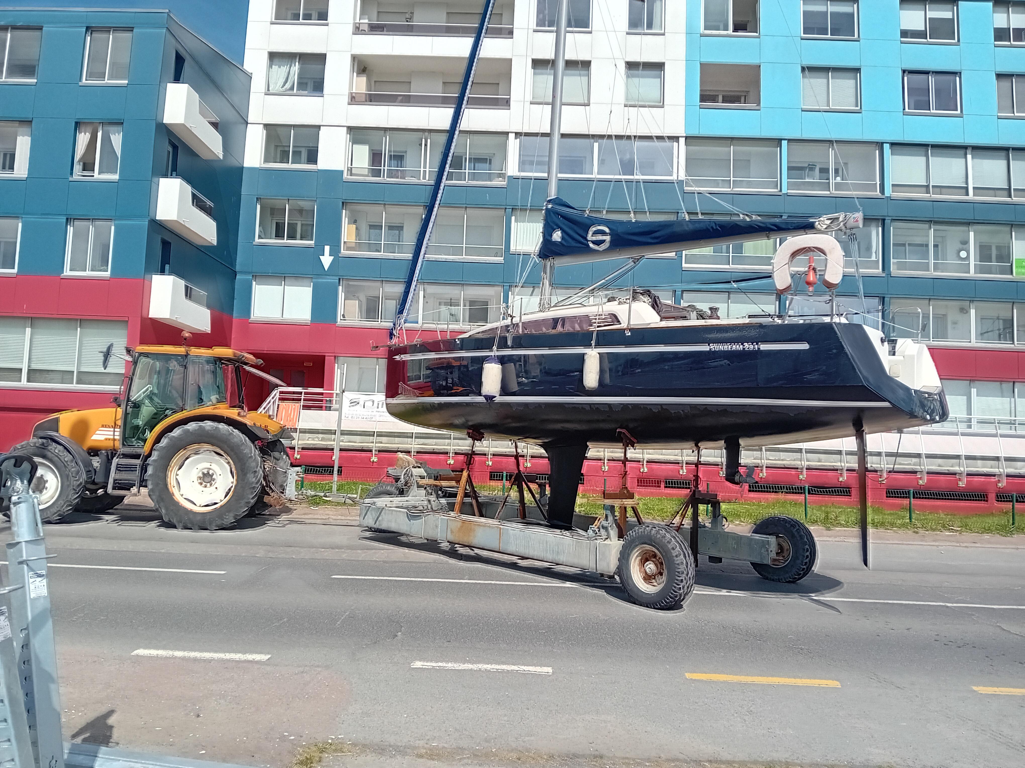 2018 Sunbeam SUNBEAM 28.1 Daysailer for sale YachtWorld