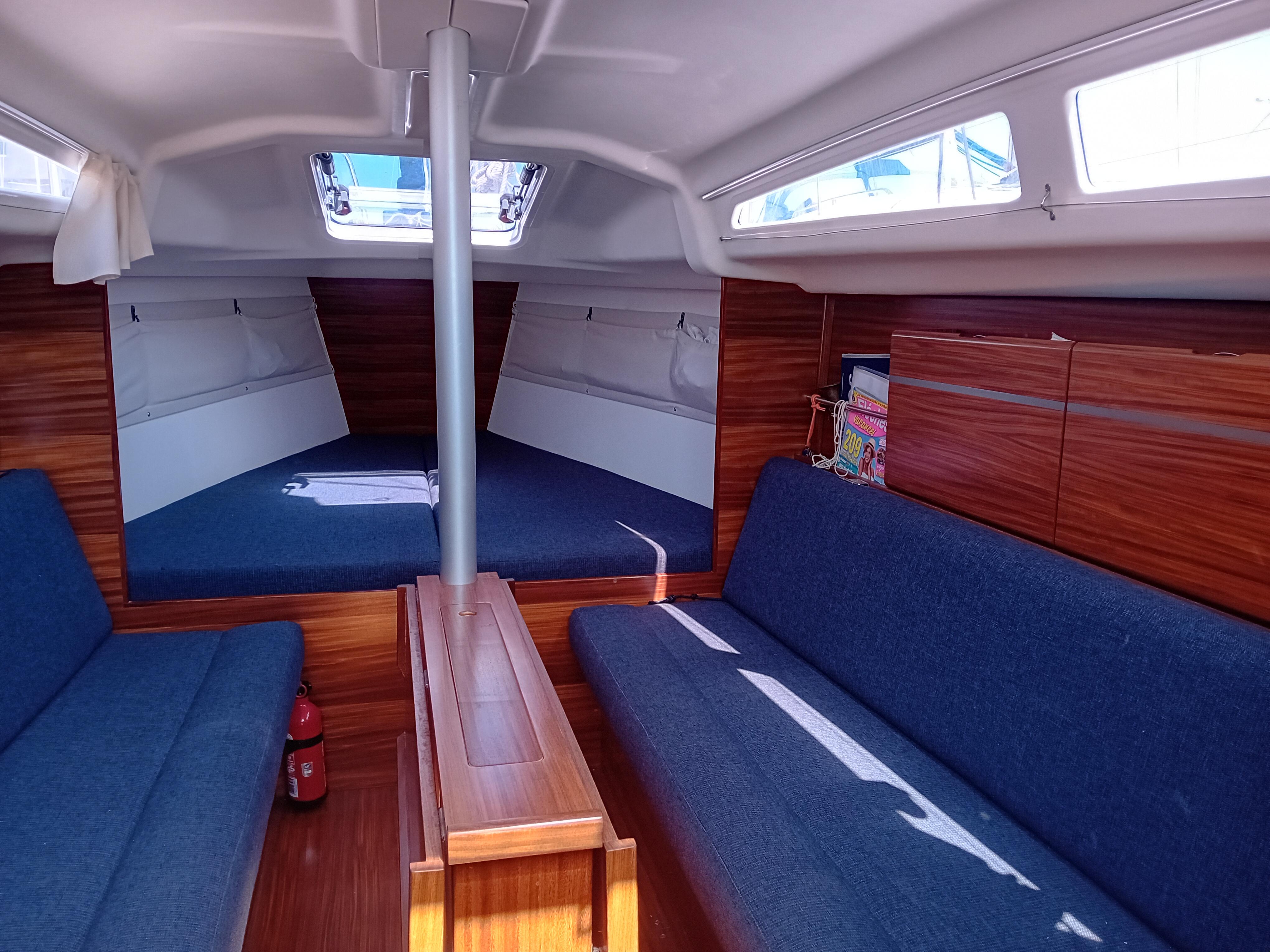 2018 Sunbeam SUNBEAM 28.1 Daysailer for sale YachtWorld