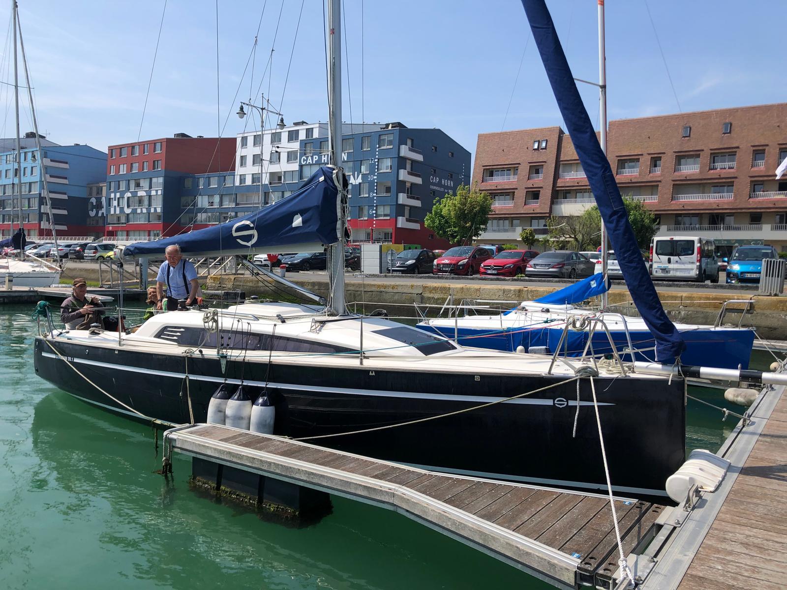 2018 Sunbeam SUNBEAM 28.1 Daysailer for sale YachtWorld