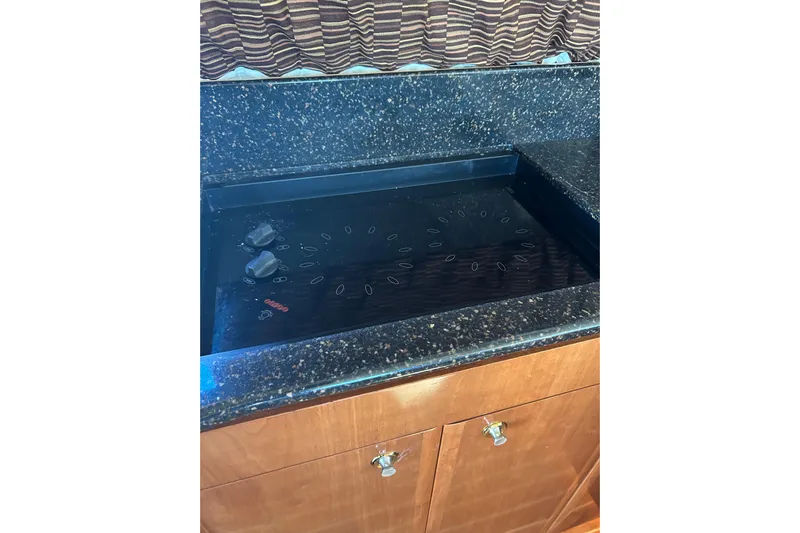 Miss Louise II Yacht Photos Pics 