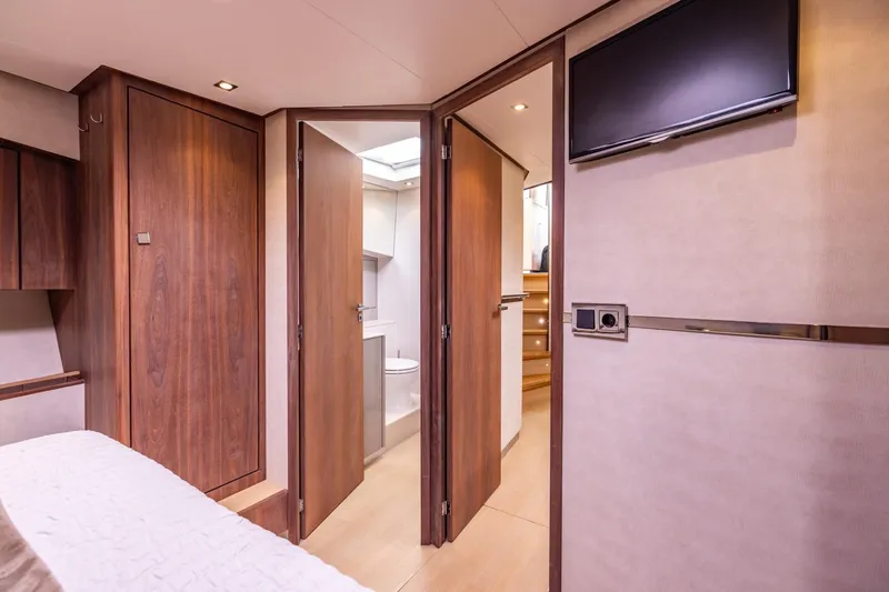 Wild Thing Yacht Photos Pics Luxurious interior of 2016 Explorer NG 50 Alu Fast Going yacht cabin.