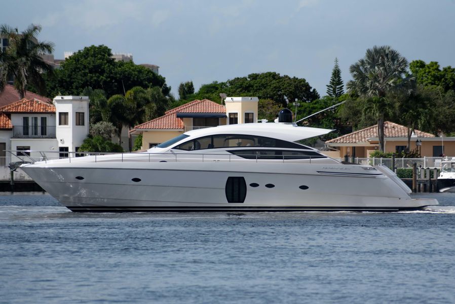 2014 Pershing 64