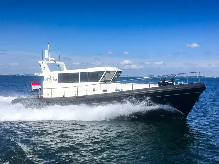  Yacht Photos Pics 
