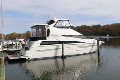 Carver 43 Motor Yacht
