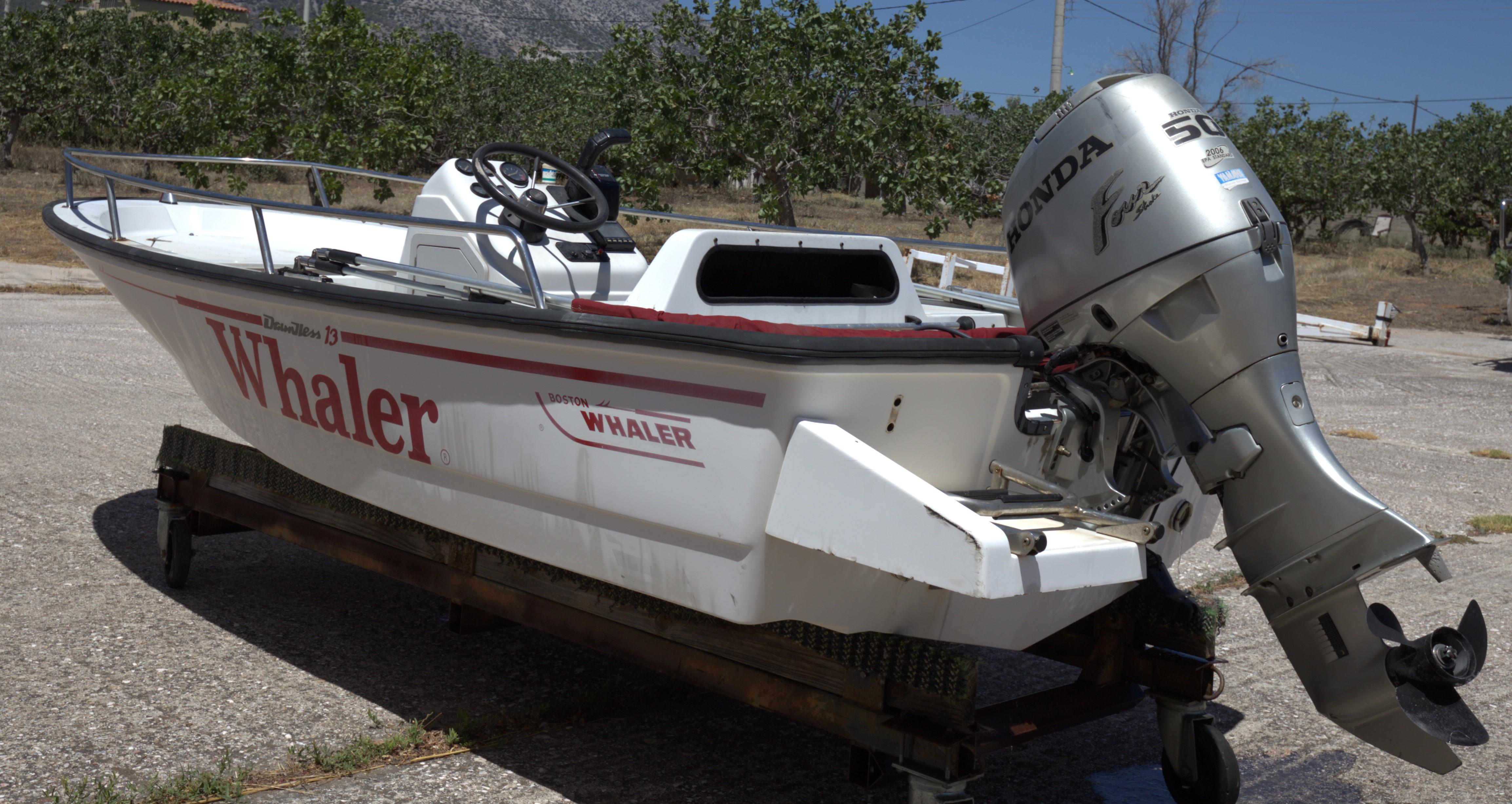 Boston whaler outlet 13