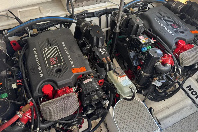  Yacht Photos Pics Twin Volvo Penta engines in a 2003 Formula 37 Performance Cruiser boat.