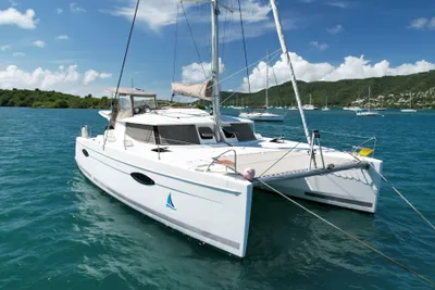 2014 Fountaine Pajot Helia 44