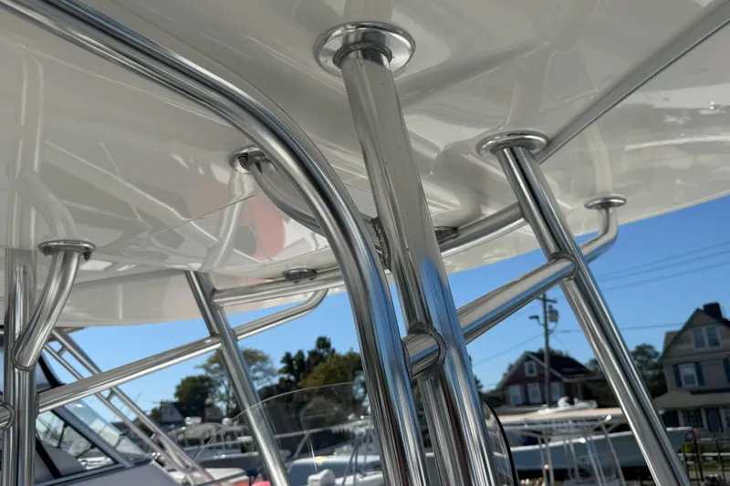  Yacht Photos Pics 2017 Regulator 25 boat with stainless steel T-top frame detail.