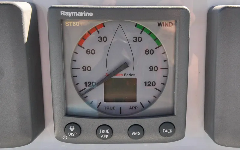 Sheekasay Yacht Photos Pics 2007 Beneteau Oceanis Clipper 373 - Sheekasay