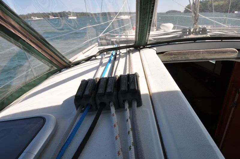 Sheekasay Yacht Photos Pics 2007 Beneteau Oceanis Clipper 373 - Sheekasay