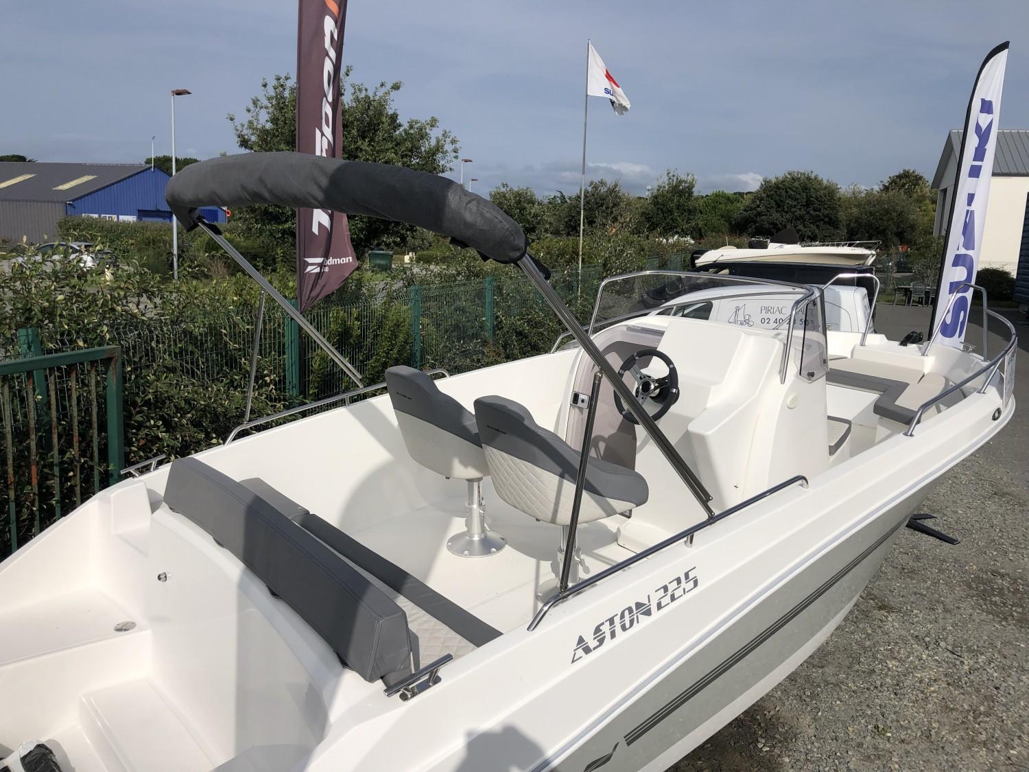 New 2024 Selection Boats ASTON 22.5 - 44 - Loire-Atlantique | Youboat