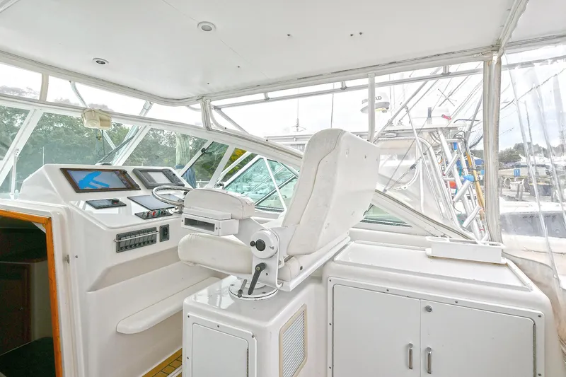 Coercian Yacht Photos Pics 