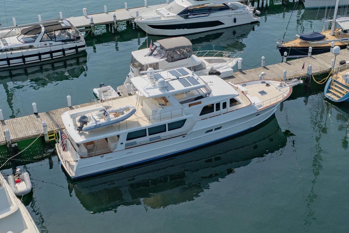 2016 Grand Banks 72 