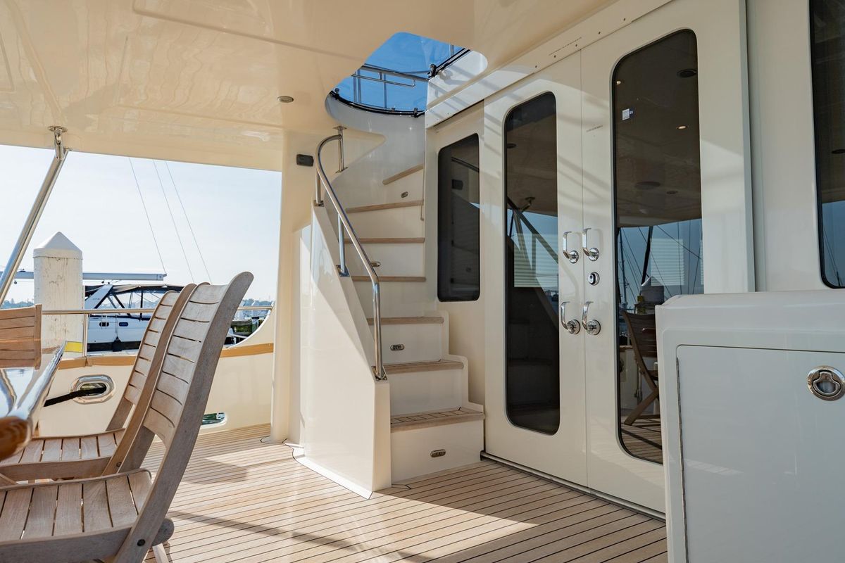 2016 Grand Banks 72 