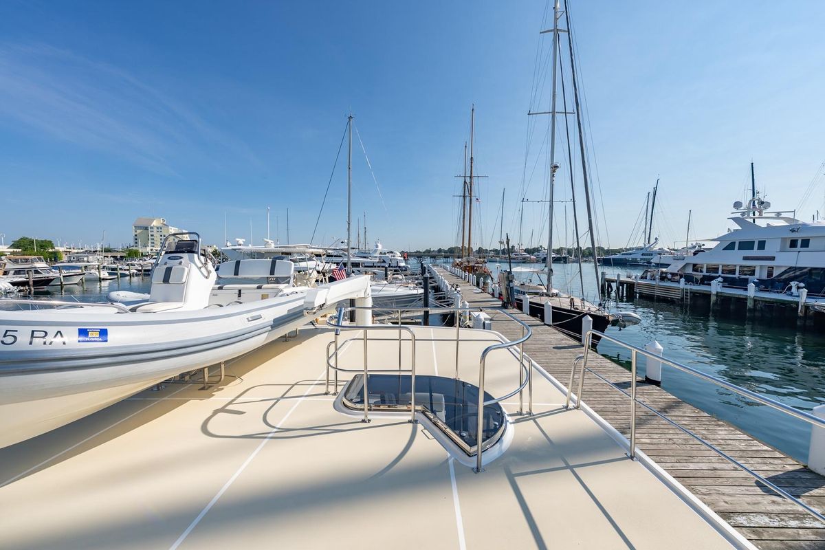 2016 Grand Banks 72 