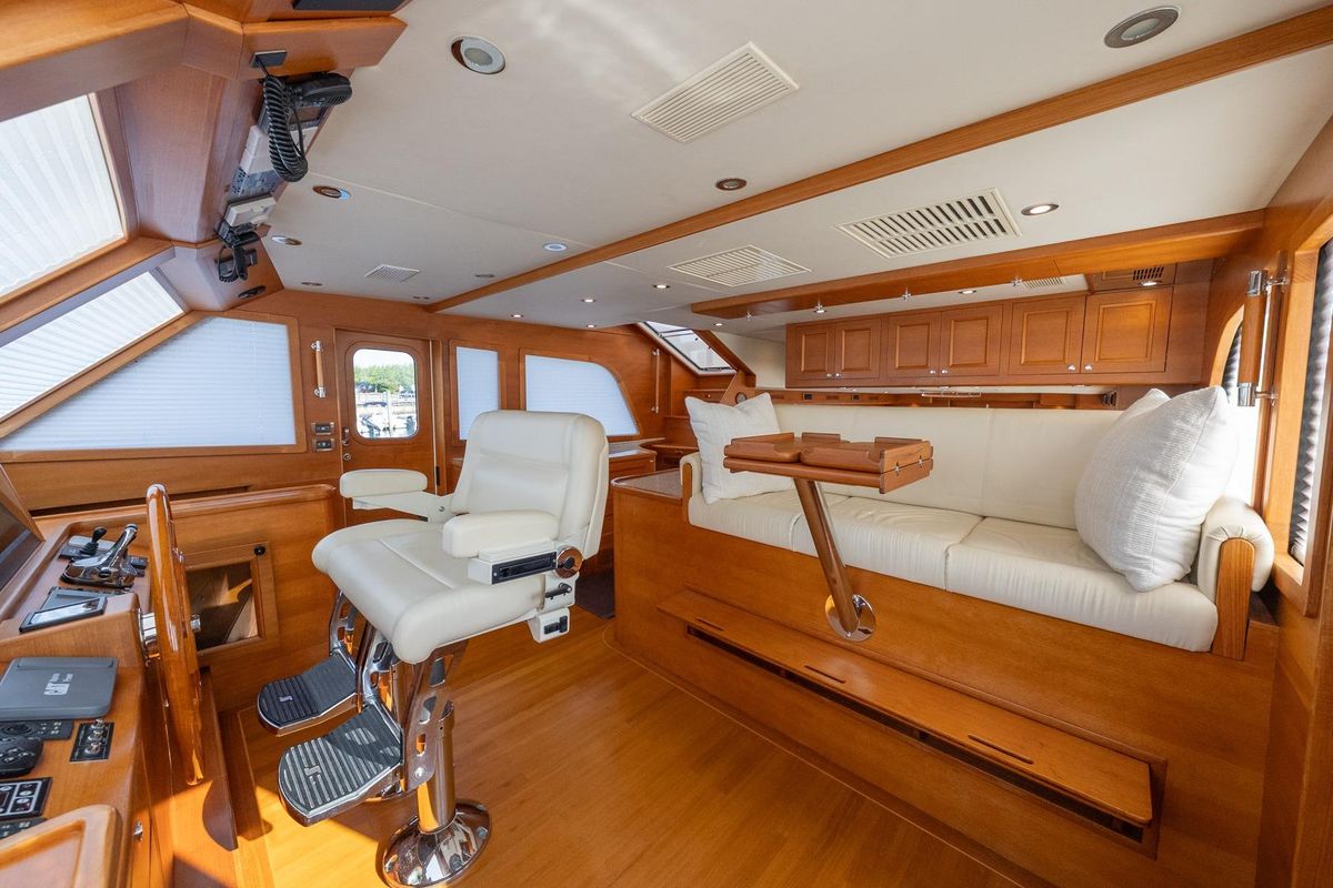 2016 Grand Banks 72 
