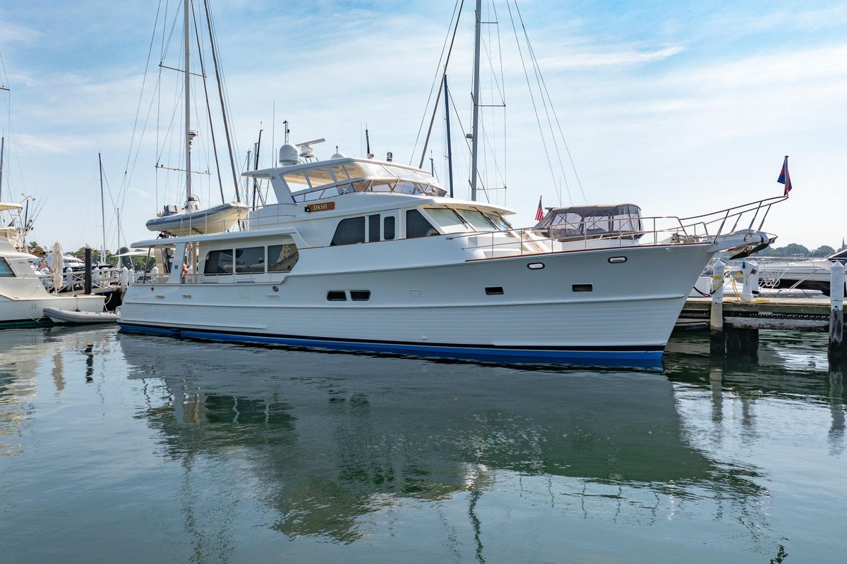 2016 Grand Banks 72 