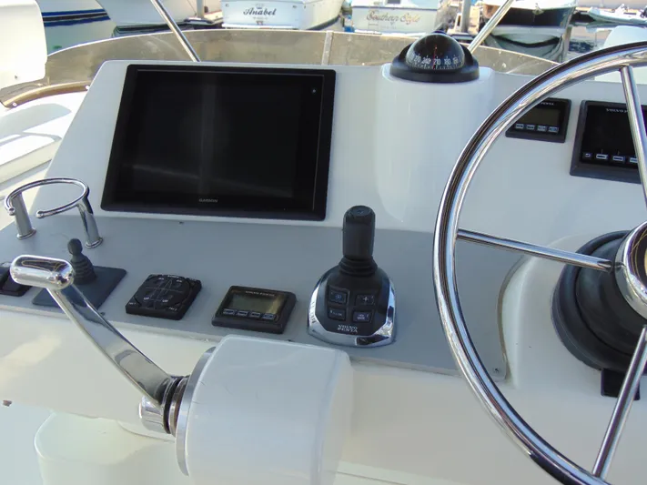 Double Trouble Yacht Photos Pics 