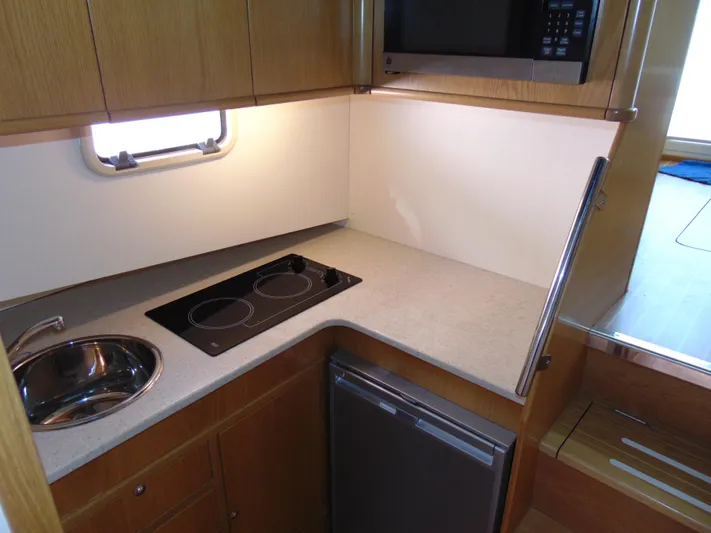 Double Trouble Yacht Photos Pics 